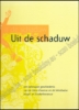Afbeeldingen van Uit de schaduw, een beknopte geschiedenis van de West-Vlaamse en de Westfaalse jeugd- en kinderliteratuur